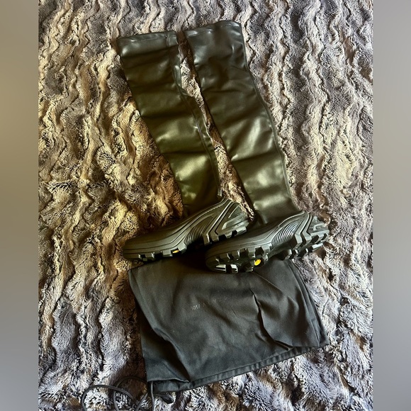 1017 ALYX 9SM Black Fixed Sole Thigh-High Boots never worn! - Picture 3 of 7